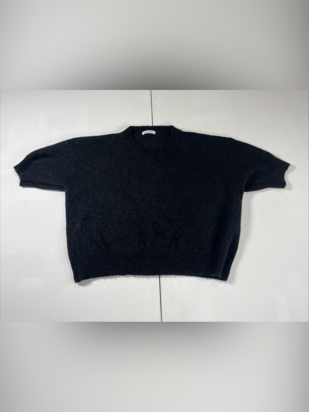 Nais Women’s Sweater Mohair Wool Blend V Neck Short Sleeve Black Size S
